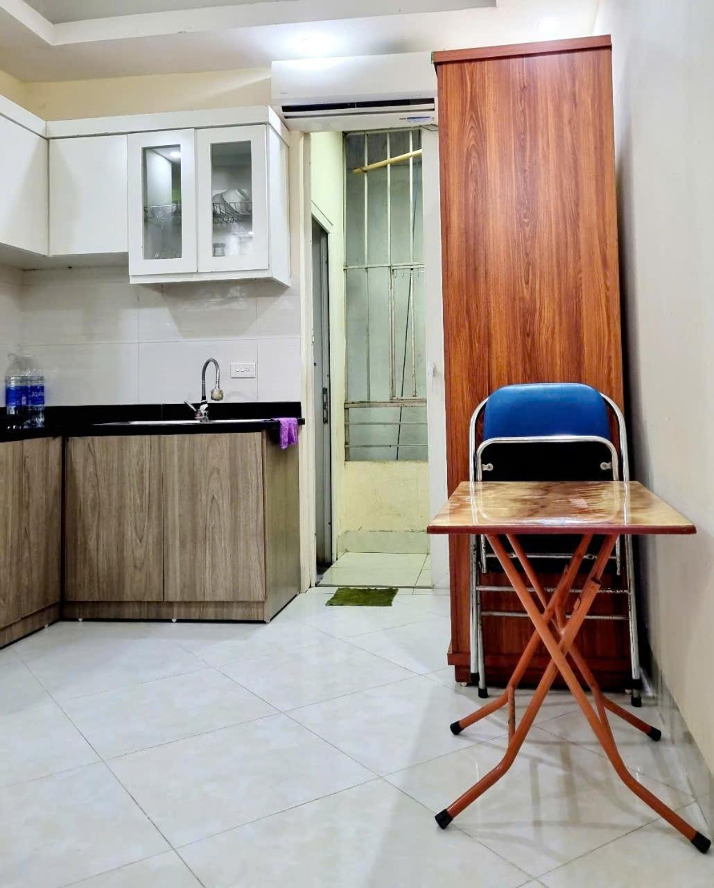 The Mini Apartment Includes Breakfast Ханой Экстерьер фото